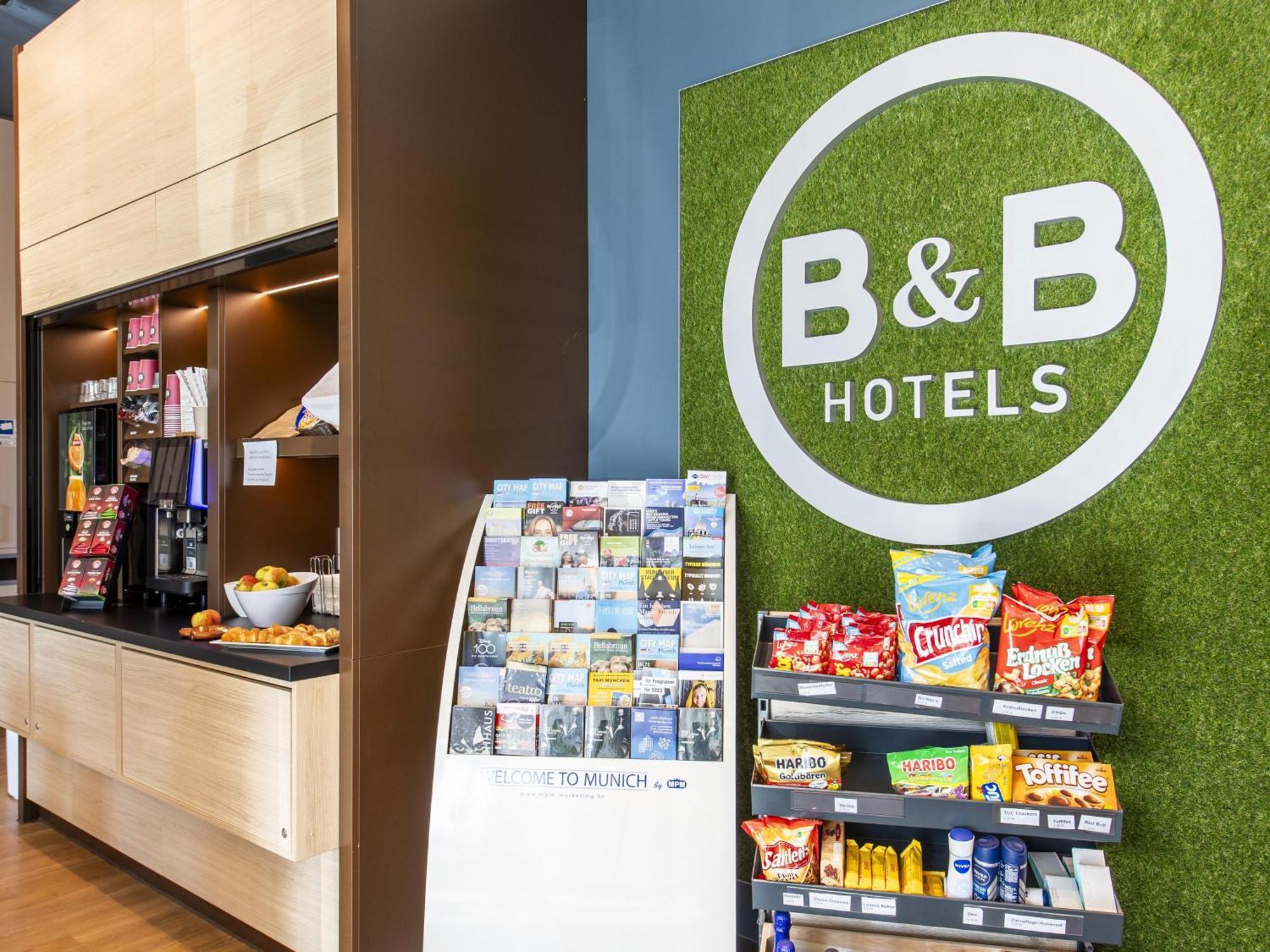 B&B Hotel Muenchen-Trudering Exterior photo